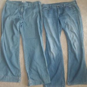 2 Pair Ann Taylor Jeans Size 12 Petite
